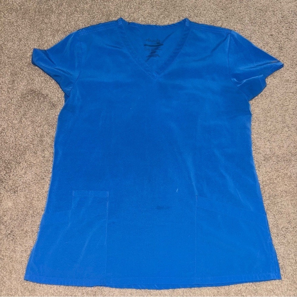 Elevate Blue V-Neck Women's Top, size Large